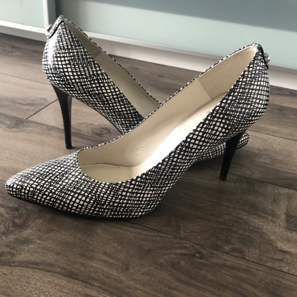 Stuart Weitzman Heels - Picture 2 of 2